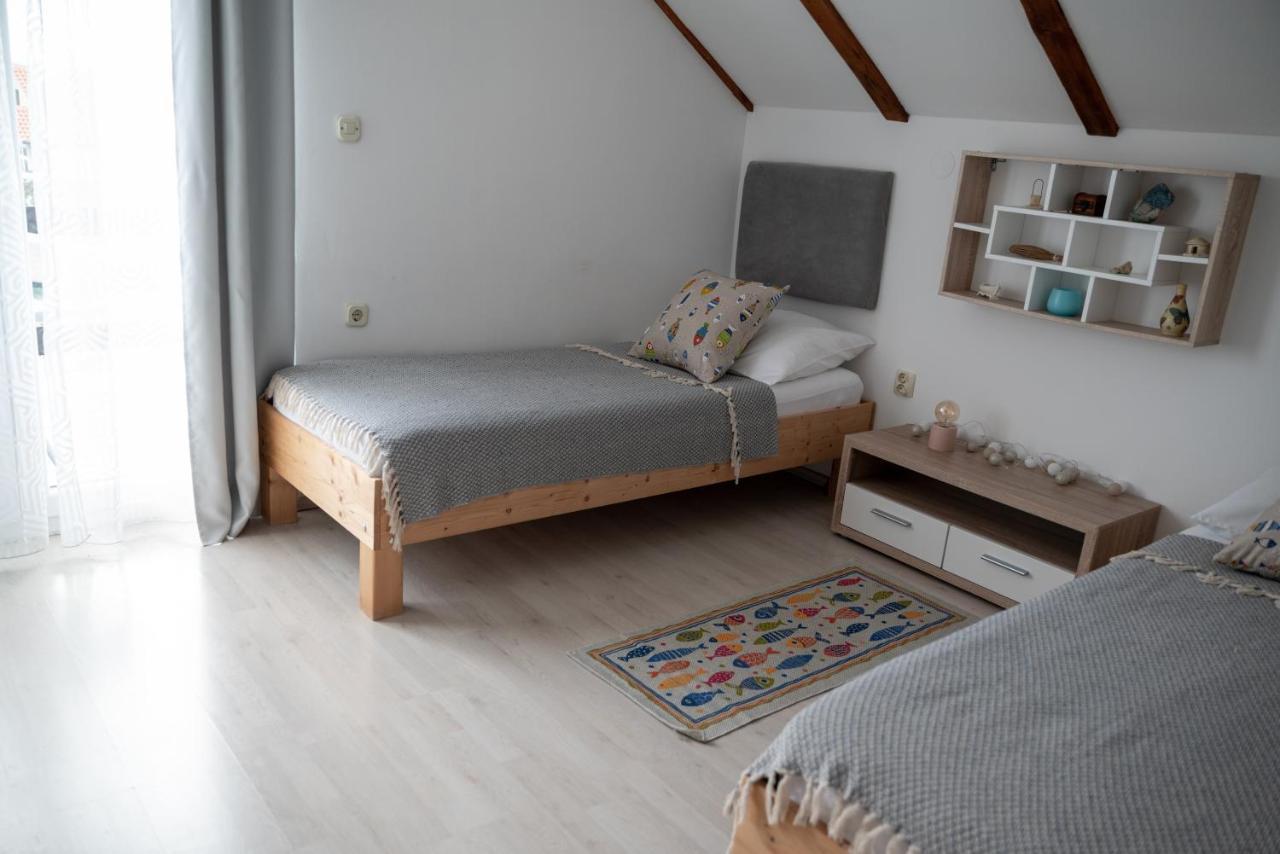 Apartman Milutin Врси Экстерьер фото