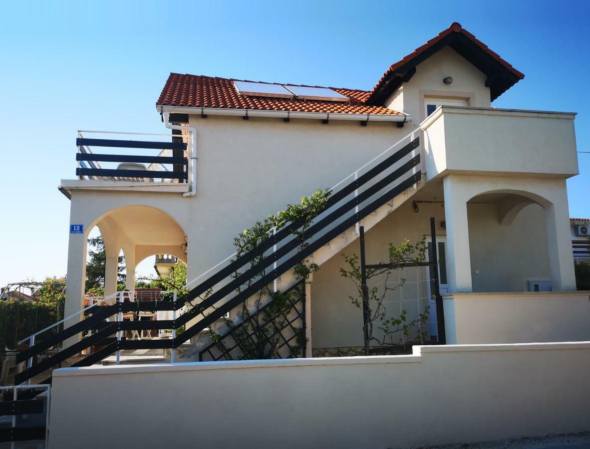 Apartman Milutin Врси Экстерьер фото